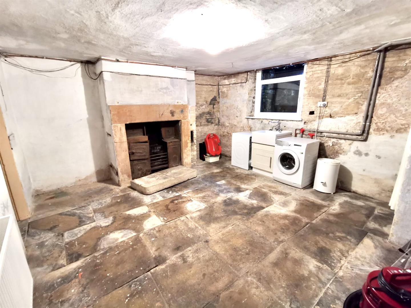 CELLAR ROOM ONE